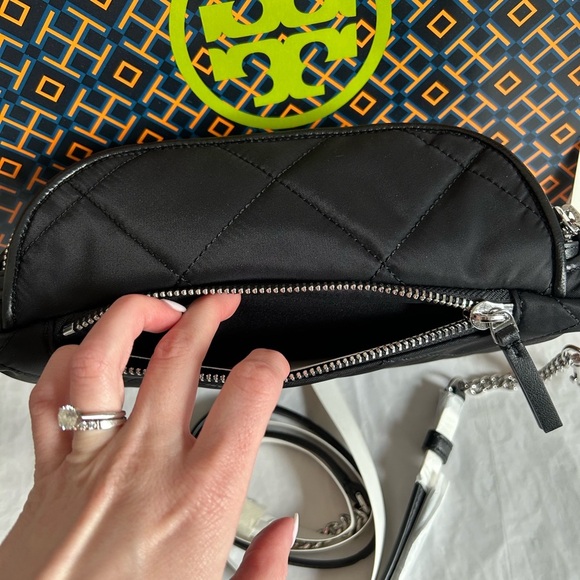 Tory Burch Willa Quilted Nylon Belt Bag Black Fanny Pack Crossbody Bag - Picture 3 of 11